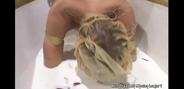  Horny Blonde Fuck On Bathtub Full Of Milk